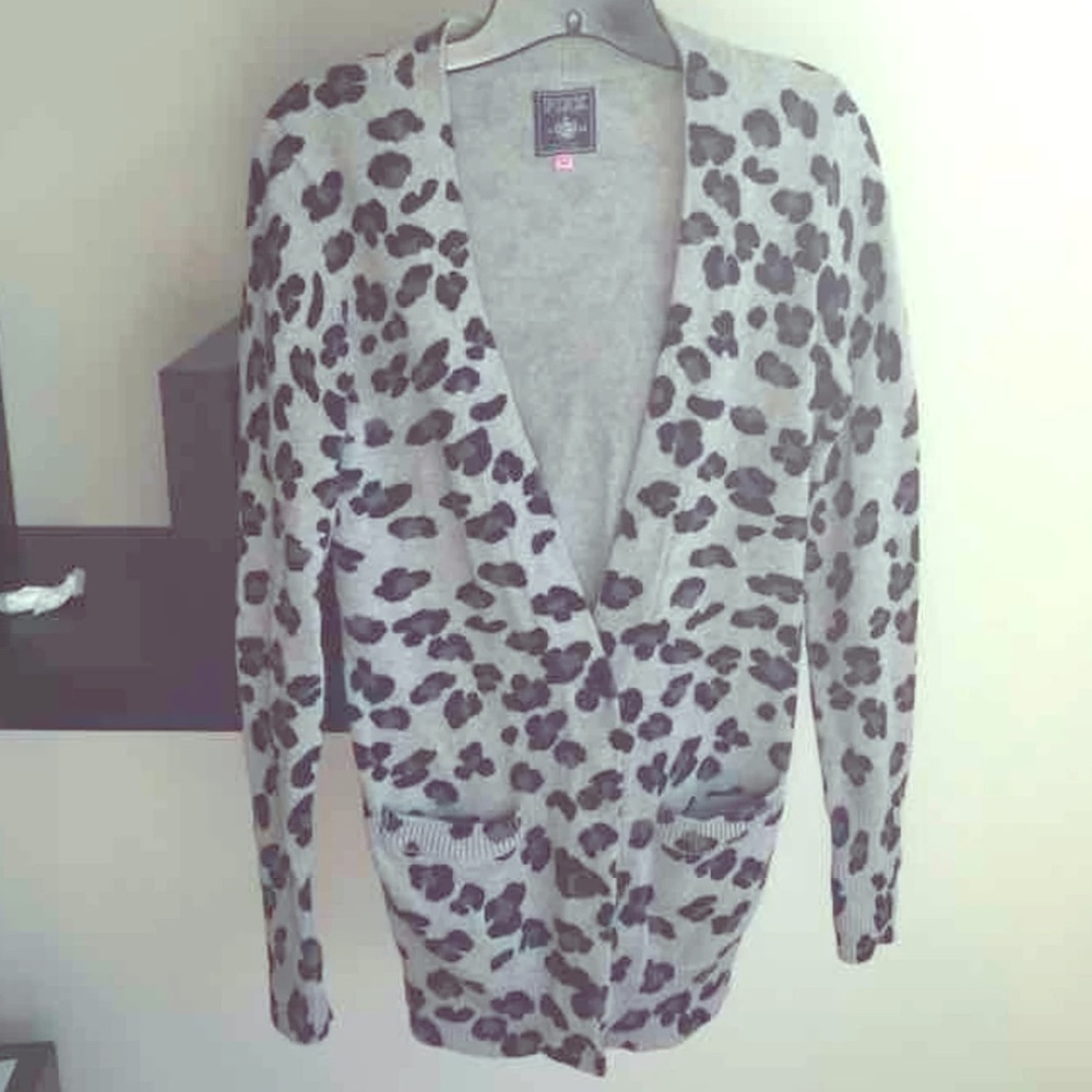 VS Pink leopard cardigan sweater
